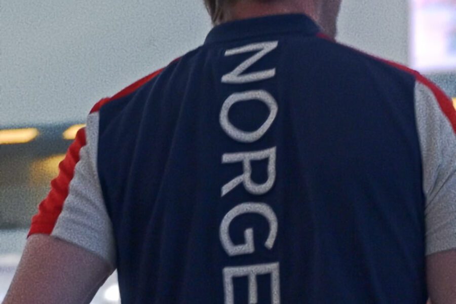 Showing the jersey on an athlete from the norwegian olympic team