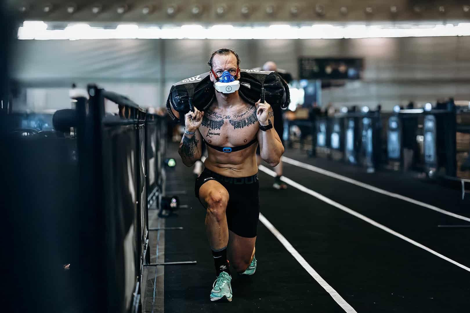20250301 agraf HYROX lunges 3x2