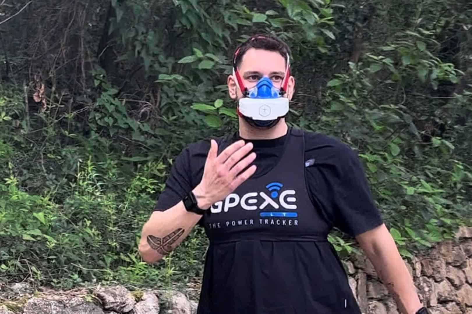 University student using VO2 Master for a Type 1 Diabetes Research field testing